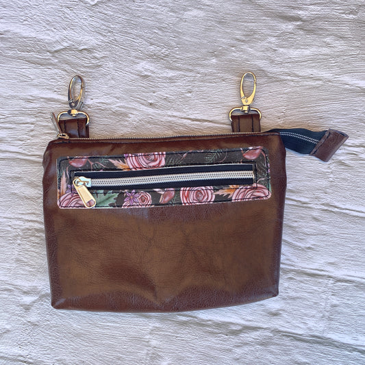 Switch Bag in brown vinyl(sample bag)