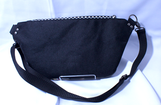 Hip bag, Cross body bag